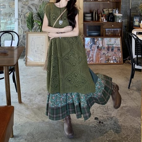 2点セット エスニックスタイル ロングニットベスト サマーニット 花柄 チェック柄 ロングスカート レイヤード レトロ 大人可愛い ガーリー DTC-782922339841