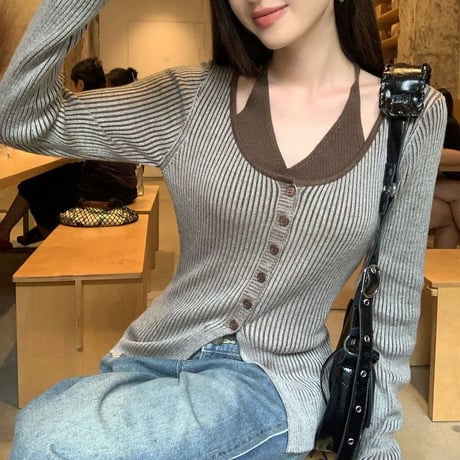 フェイクレイヤード ニット トップス ホルターネック 前ボタン リブニット 配色 スリムフィット 長袖 レトロ 大人可愛い ガーリー DTCA-756917969617