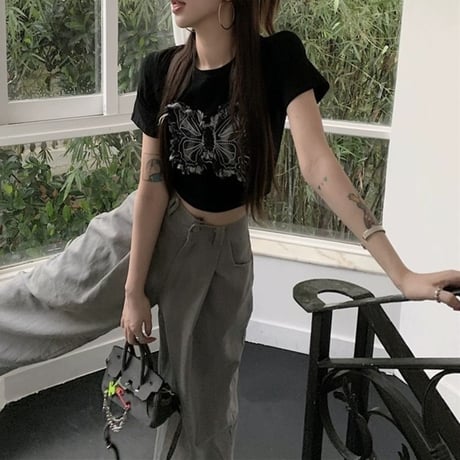 tシャツ バタフライ パッチワーク クロップド丈 ショート丈 スリムフィット トップス スリムトップス へそ出し 半袖 レトロ カジュアル ストリート女子 DTCA-780988742873