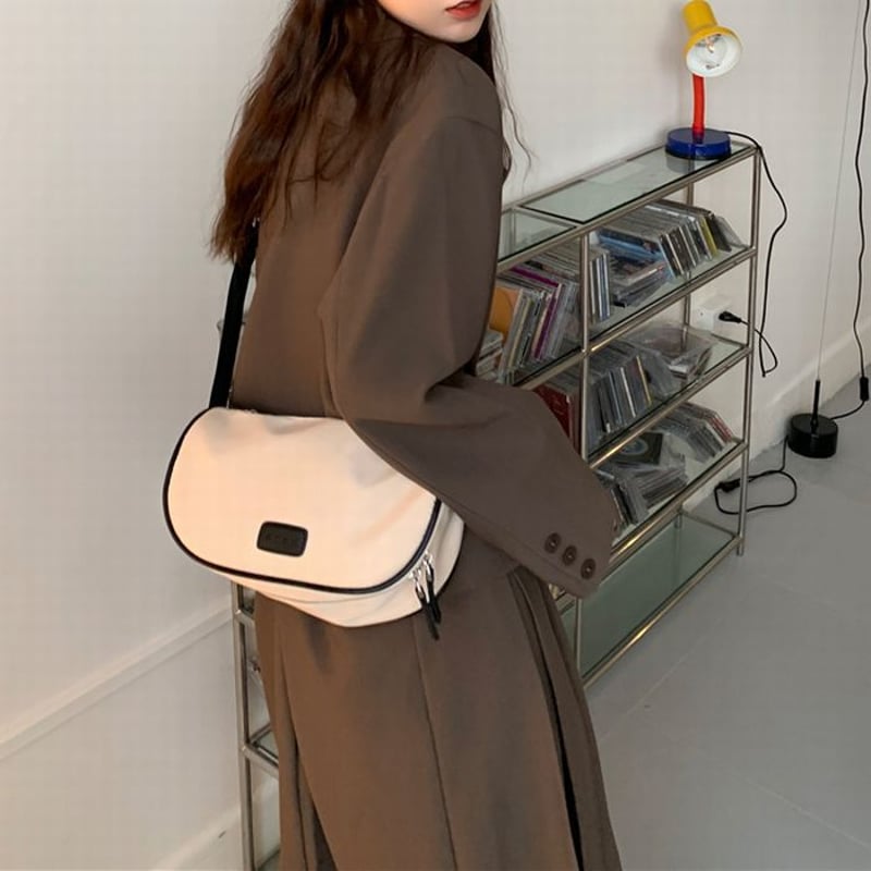 新品　ブラウン色　プリーツフードロングジャケット★プリーツプリーズでは✖️ プリーツデザイン フーデッドジャケット | Armani Exchange