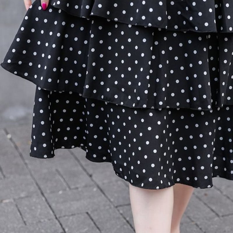 【マリー】可愛いひざ丈フリルワンピース✨春夏デートに最適ドット柄 可愛いひざ丈フリルワンピース✨春夏デートに最適ドット柄レース