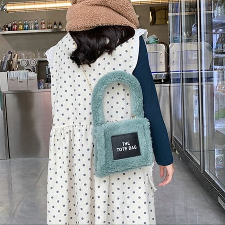 ボア トートバッグ 2way ショルダーバッグ ハンドバッグ もこもこ スクエアバッグ ミニバッグ 肩掛け 斜め掛け 鞄 レトロ 韓国ファッション レディース DTC-687472800963