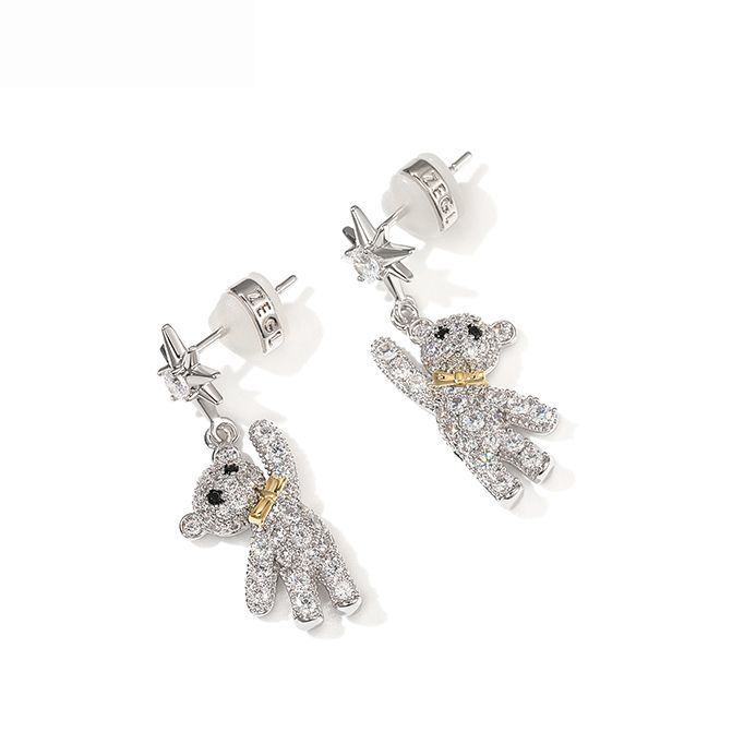 くまのピアス クリスタル キラキラ 韓国アクセサリー レディース