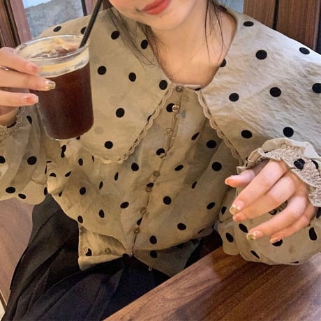 ドット柄 ブラウス シャツ 大きい襟 ランタンスリーブ ルーズ ショート丈 透け感 長袖 レトロ 韓国ファッション レディース 大人可愛い ガーリー フェミニン DTC-679081345595