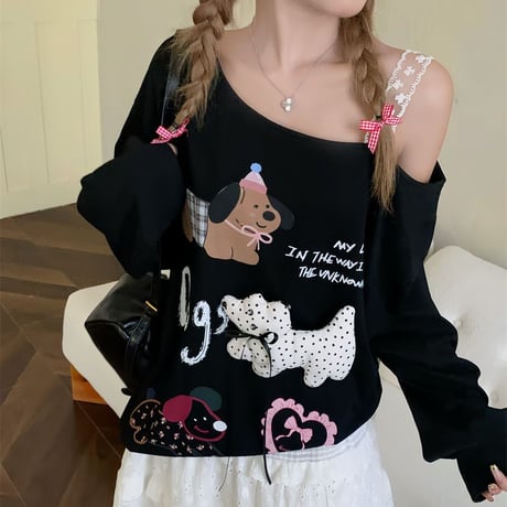 トップス ロンT レース肩紐 ワンショルダー オフショルダー わんちゃん リボン tシャツ 肩出し オーバーサイズ ゆったり 長袖 レトロ 大人可愛い ガーリー DTCA-838606400944