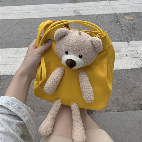 かわいいクマちゃんぬいぐるみの帆布バッグ ショルダーバッグ 韓国ファッション レディース メッセンジャーバッグ キャンバスバッグ クマ ベアー ぬいぐるみ カジュアル DTC-619923273470