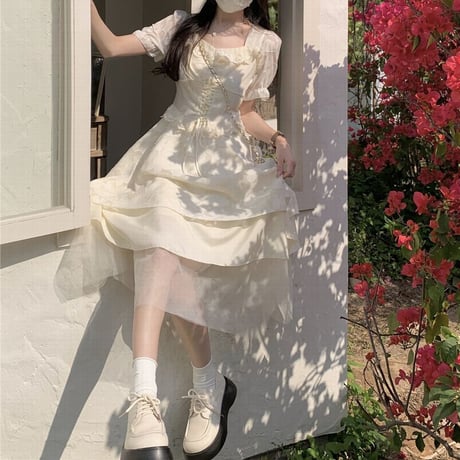 イレギュラーヘム ワンピース 半袖 スクエアネック パフスリーブ 編み上げ シフォン フリル ハイウエスト 不規則デザイン 大人可愛い ガーリー フェミニン DTCA-783499649875