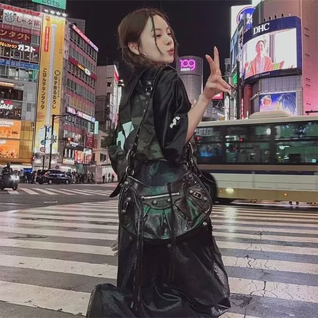 tシャツ メッシュ切り替え ナンバリング カモフラージュ柄 迷彩柄 Vネック トップス オーバーサイズ プルオーバー 半袖 レトロ ストリート女子 カジュアル DTCA-888451993795