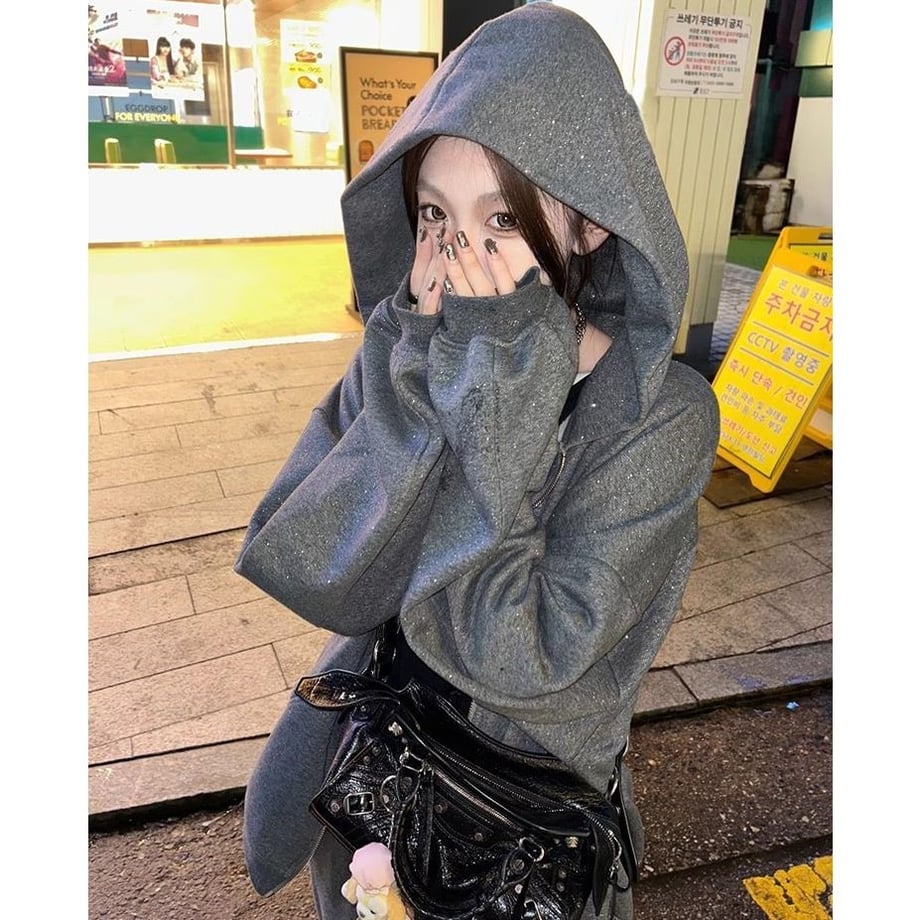 5df0c46f4c4ae82c1f4398e2