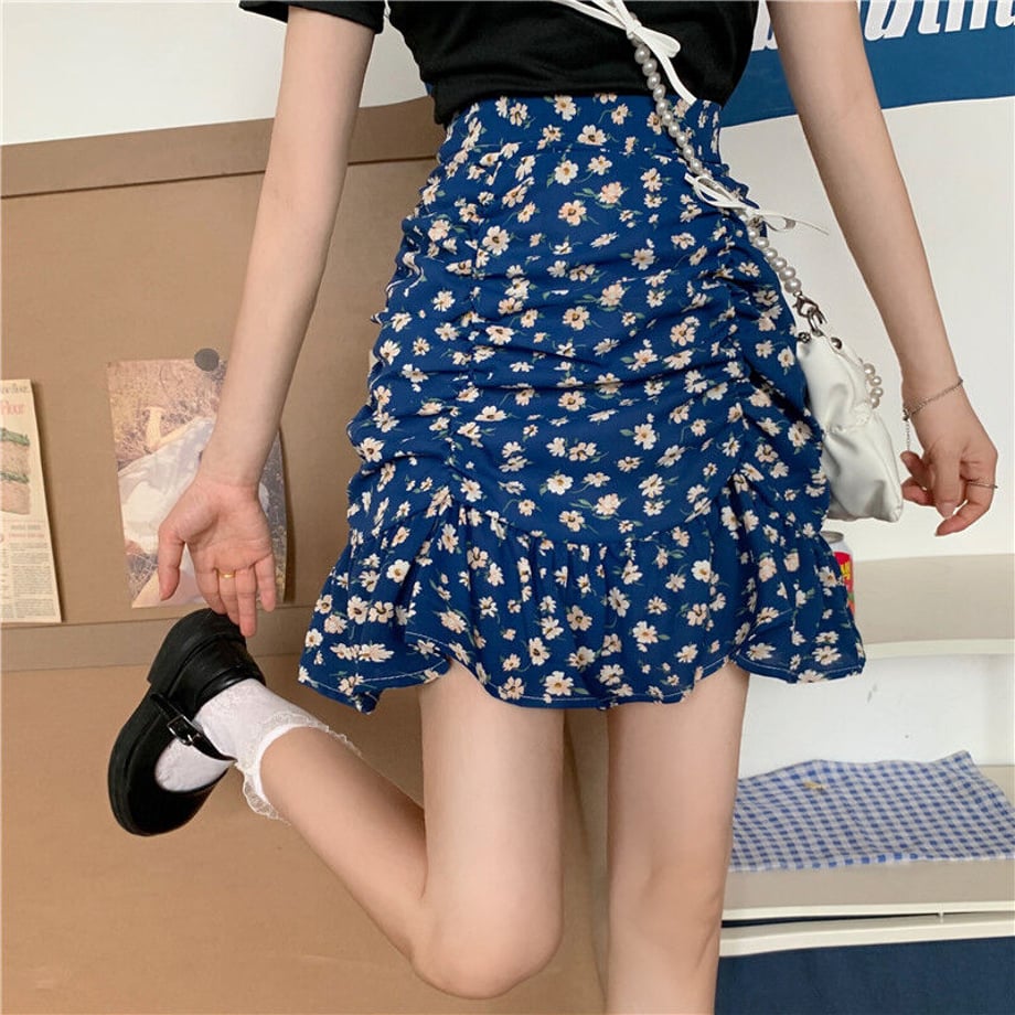 649bf0b4efd70e000104c7ce