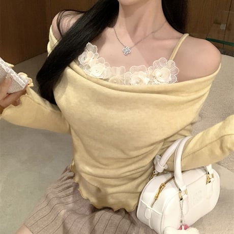 フェイクレイヤード ニット トップス フラワーキャミソール ショート丈 オフショルダー ベルスリーブ スリムフィット 長袖 レトロ 大人可愛い ガーリー DTCA-870171008543