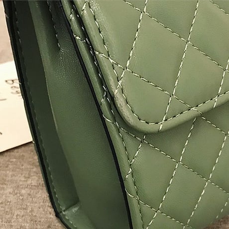 2WAY ショルダーバッグ キルティング チェーンストラップ 斜めがけ 韓国ファッション ミニバッグ ストラップ シンプル 肩掛け 鞄 PUレザー レトロ DTC-598523713037