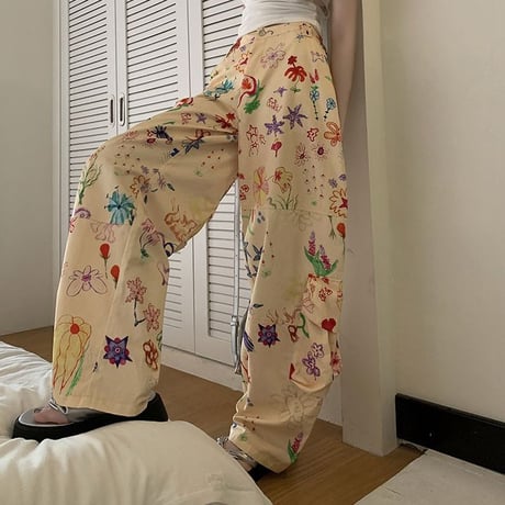 落書き風プリント モップパンツ ワイドパンツ カーゴパンツ ハイウエスト ルーズ ゆったり レトロ 韓国ファッション レディース 大人可愛い ガーリー カジュアル DTCA-722043592747