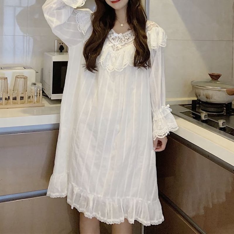 ★ ネグリジェワンピース アイボリー レース付きフリルワンピース 90 ★ ☆ ネグリジェワンピース アイボリー レースツキフリルワンピース 90 ☆