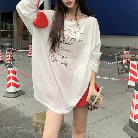 シアートップス ロンT ロゴプリント オーバーサイズ  ゆったり トップス tシャツ 冷房対策 紫外線対策 長袖 レトロ 大人可愛い ガーリー カジュアル DTCA-870596164404