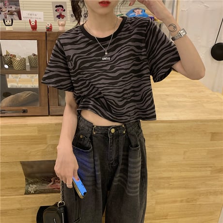 ゼブラ柄 クロップド丈 Tシャツ へそ出し 半袖 ラウンドネック 韓国ファッション レディース ショート丈 トップス カットソー 夏 大人可愛い ガーリー DTC-644312871522