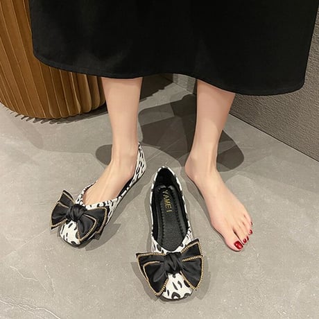 パンプス リボン 22.5～25.0cm フラットシューズ ローヒール 無地 ヒョウ柄 レオパード スクエアトゥ 歩きやすい 美脚 韓国ファッション レディース DTC-666813367025