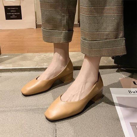 パンプス ドット柄 スクエアトゥ  チャンキーヒール 4cm 韓国ファッション レディース シンプル シューズ キュート 痛くない かわいい 歩きやすい 611563187446
