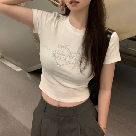 Tシャツ ラインストーン ハート ロゴ コンパクトTシャツ クロップド丈 ショート丈 トップス スリムフィット 半袖 レトロ 大人可愛い ガーリー カジュアル DTCA-820673482384