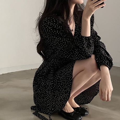 ドット柄 カシュクール フレア ミニワンピース ラップワンピース Vネック 肩パッド Aライン ハイウエスト 長袖 レトロ 大人可愛い ガーリー DTCA-745088824652