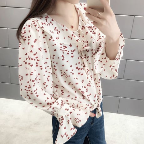 レディース ハート柄ブラウス ハート柄シャツ トップス フリル 薄手 長袖 シフォン フレア袖 ガーリー フェミニン 韓国ファッション (DCT-591142140695)