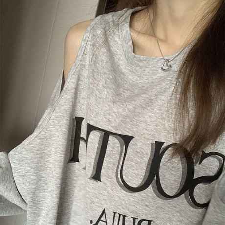 【2カラー】 Tシャツ オープンショルダー 肩開き 長袖 カットソー ショルダーカット レトロ 韓国ファッション レディース 大人可愛い ガーリー カジュアル DTC-674364573182