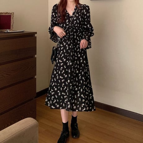 花柄 ワンピース Vネック 長袖 ロング丈  韓国ファッション レディース 大人可愛い ガーリー フェミニン DTC-626055147942