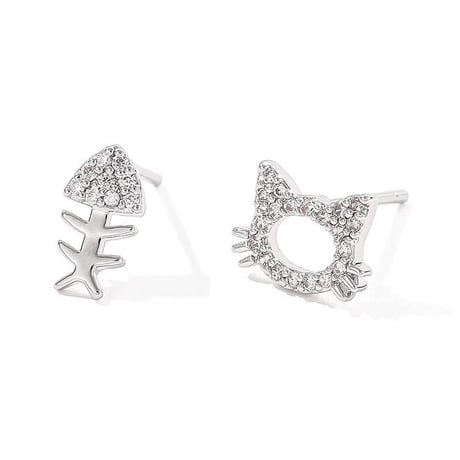 かわいいCZ猫ちゃんと魚骨 スタッドピアス イヤークリップ ねこ 猫 魚骨 CZ ピアス シルバー925 合金 アクセサリー DTC-626646347931