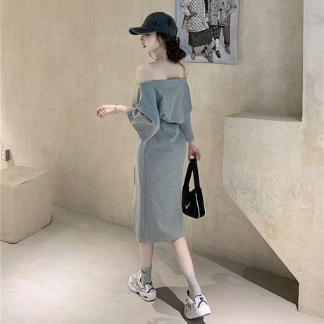 セットアップ 2点セット Tシャツ ＋ スカート オフショル スリット スウェット 半袖 韓国ファッション レディース オフショルダー 大人可愛い ガーリー DTC-642106947624