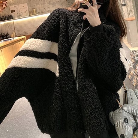 ボアブルゾン ボアジャケット 袖ライン アウター フェイクラムウール もこもこ オーバーサイズ 防寒 ゆったり ルーズ 長袖 冬 レトロ 大人可愛い ガーリー DTCA-681598096572