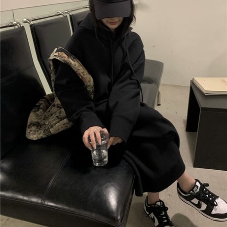 パーカーワンピース スウェット フード付きワンピース ロング丈 ワンピース ゆったり フード 長袖 レトロ 韓国ファッション レディース 大人可愛い ガーリー DTC-737365962065