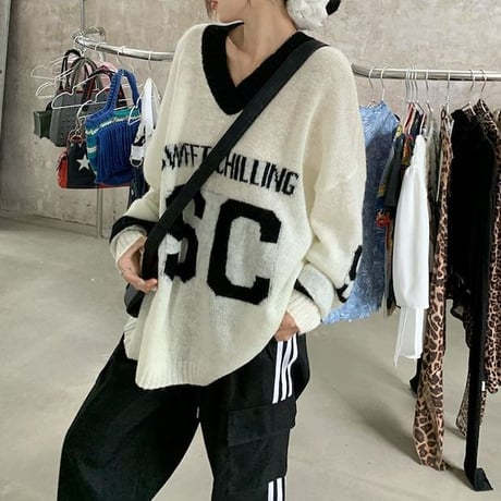 ニット トップス Vネック オーバーサイズ ドロップショルダー ルーズ 長袖 レトロ 韓国ファッション レディース 大人可愛い ガーリー スポーツミックス DTC-824100434464