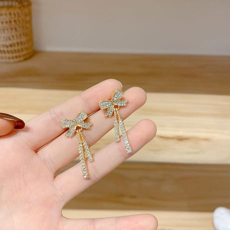 ピアス 両耳用 リボン ドロップピアス CZ アクセサリー 合金 シルバー925 ジュエリー DTC-636637950656
