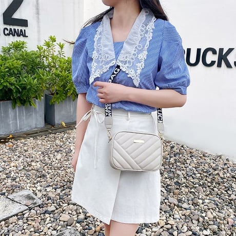 ショルダーバッグ スクエアバッグ キルティング ミニバッグ サブバッグ PUレザー 肩掛け 斜め掛け コンパクト バッグ 鞄 レトロ 韓国ファッション レディース DTCA-679227886885