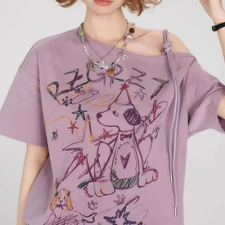 tシャツ 手書き風プリント ワンちゃん ワンショルダー オフショルダー オーバーサイズ トップス カットソー ゆったり 半袖 レトロ 大人可愛い ガーリー DTCA-912182892439