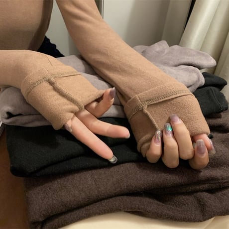 スリムフィット ハイネック カットソー 裏起毛 韓国ファッション レディース タートルネック タイト 長袖 Tシャツ 無地 レトロ (DTC-609008831719)
