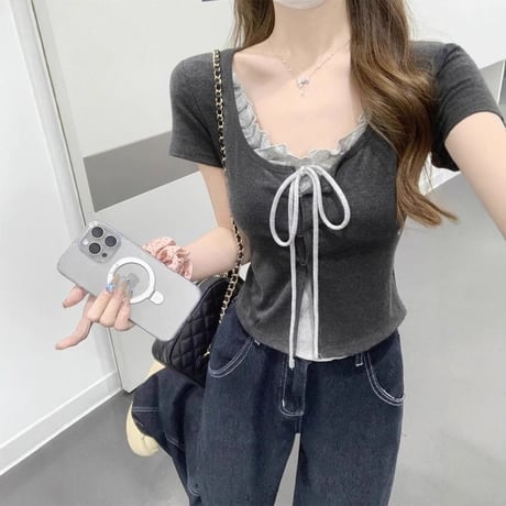 フェイクレイヤード Tシャツ レースアップ フリル リボン Uネック スリムフィット ショート丈 半袖 フェイクツーピース レトロ 大人可愛い ガーリー DTCA-911224397960
