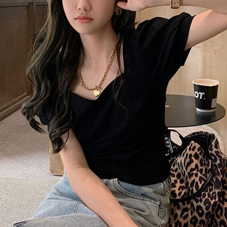クロップド丈 スクエアVネック 2way Tシャツ 半袖 へそ出し パフ袖 オフショルダー 韓国ファッション レディース ショート丈 大人可愛い ガーリーDTC-641346468077)