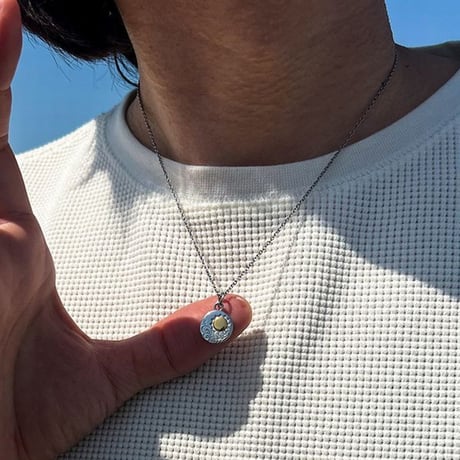 ハワイアンジュエリー ネックレス 金属アレルギー対応 サンマーク 太陽 コイン スクロール 波 名入れ 刻印 サージカルステンレス メンズ レディース インスタ gps81367
