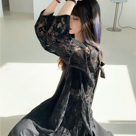 フラワーレース tシャツ 透け感 トップス ホワイト ブラック クルーネック レース ロンT 長袖 レトロ 大人可愛い ガーリー DTCA-865166902200
