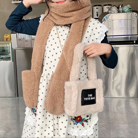 ボア トートバッグ 2way ショルダーバッグ ハンドバッグ もこもこ スクエアバッグ ミニバッグ 肩掛け 斜め掛け 鞄 レトロ 韓国ファッション レディース DTC-687472800963