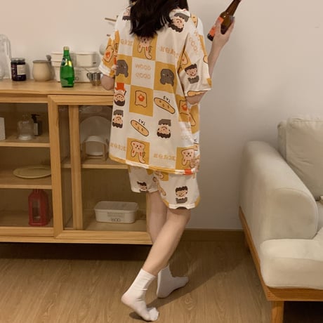 ルームウェア パジャマ セットアップ ラウンドネック プリント ウエストゴム 上下セット トップス ショートパンツ 部屋着 大人可愛い ガーリー フェミニン DTC-642929082786