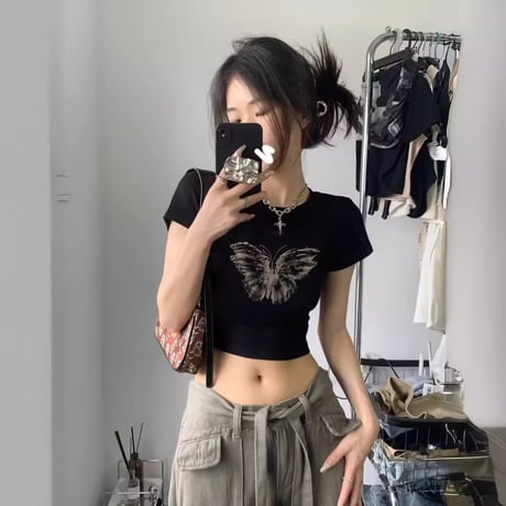 tシャツ バタフライ柄 クロップド丈 ショート丈 スリムフィット トップス スリムトップス 半袖 レトロ 大人可愛い ガーリー カジュアル ストリート女子 DTCA-763444372549