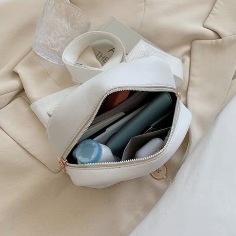 ハート ショルダーバッグ ミニバッグ ストラップ 韓国ファッション バッグ 斜めがけ シンプル 肩掛け 鞄 レトロ DTC-647047503745