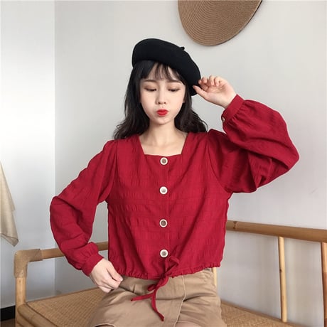 ショートブラウス レッド 韓国ファッション レディース ブラウス ショート丈 パフスリーブ フロントボタン スクエアカラー シンプル 春 秋 韓国 (DTC-602170535172_red)