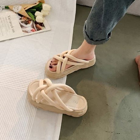 クロスベルト 厚底サンダル 22.5～25.0cm プラットフォーム 厚底 サンダル ビーチサンダル 美脚効果 脚長 トレンド 韓国ファッション レディース DTC-646643961256