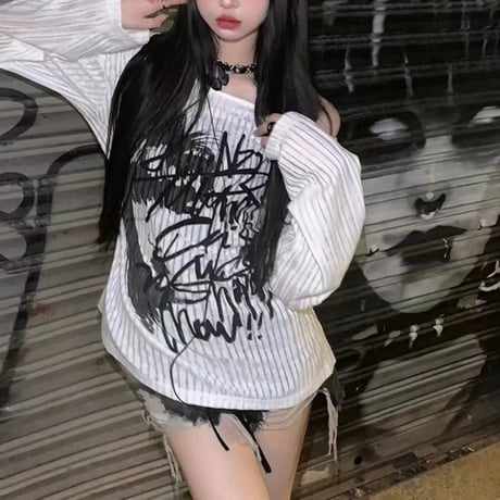 シアートップス 薄手 グラフィティプリント シアーtシャツ シアー ロンt トップス ゆったり ルーズ 長袖 レトロ 大人可愛い ガーリー カジュアル DTCA-824610657989