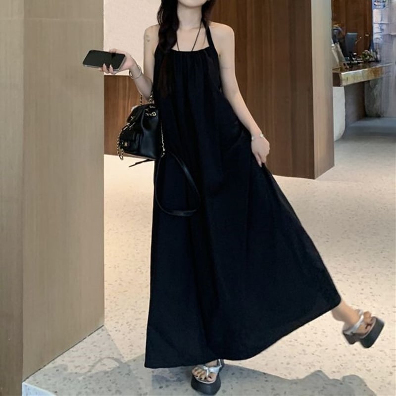 オープンバック ワンピース ホルターネック ノースリーブ 背中見せ