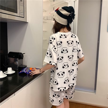 【ルームウェア】 パジャマ 半袖 パンダ柄 プリント Tシャツ ショートパンツ 上下セット レトロ 韓国ファッション レディース DTC-644054009683