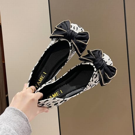 パンプス リボン 22.5～25.0cm フラットシューズ ローヒール 無地 ヒョウ柄 レオパード スクエアトゥ 歩きやすい 美脚 韓国ファッション レディース DTC-666813367025